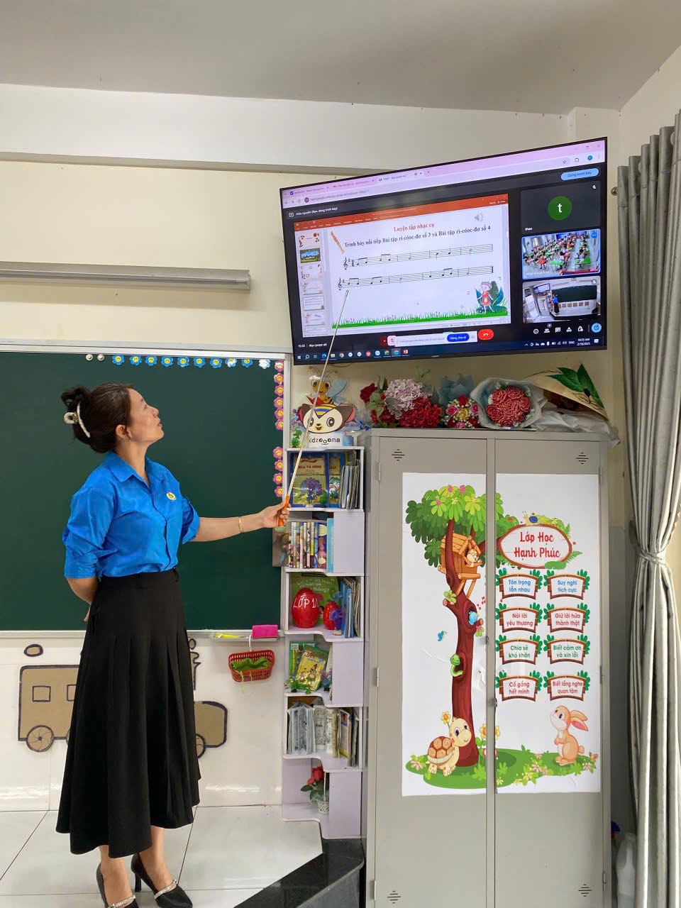 DẠY HỌC TRỰC TIẾP KẾT HỢP TRỰC TUYẾN