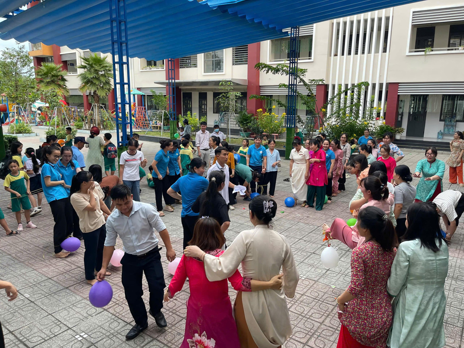 z7137339904746 e3354372d2dc1999d18e9753e7dfd869 min