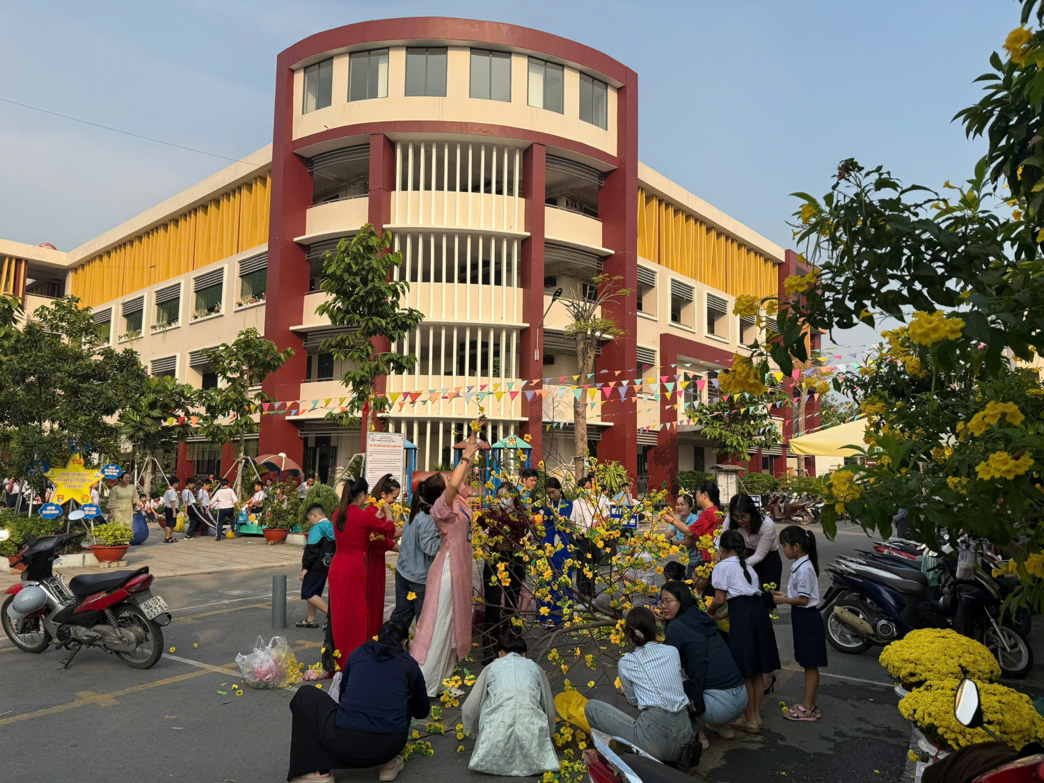 z7480711219642 ecbb7c1e8f0143b9087b04dfd9f0ea14