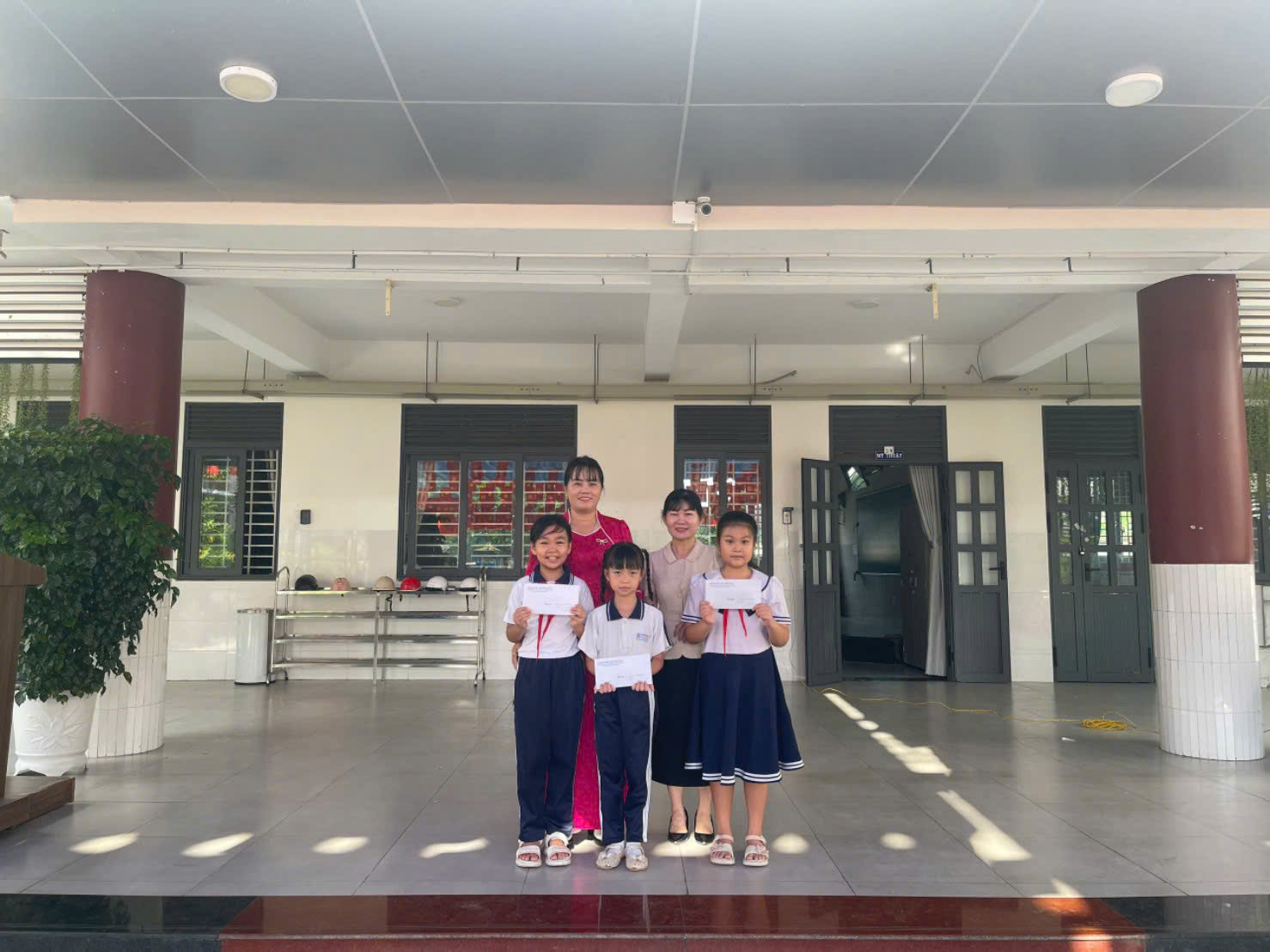 Khen thưởng phong trào Kế hoạch nhỏ vượt chỉ tiêu